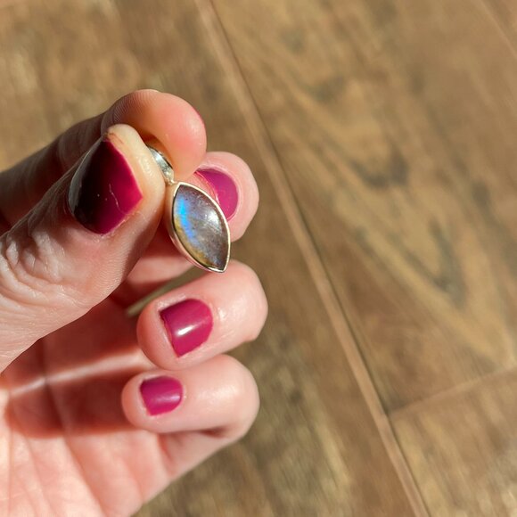 Petite Blue Flash *Labradorite* Pendant | Marquise Shaped | Sterling Silver - Picture 4 of 12